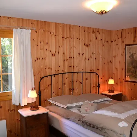Gisele Chalet *